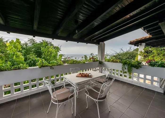 Lns Vip Villas